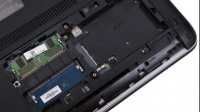 HP ProBook 450 G3 - miejsce na dysk 2,5'' oraz gniazda SO-DIMM