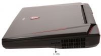 MSI GT83VR 7RE Titan SLI - porty USB 3.0 na prawym boku