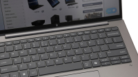 HP_ZBook_8_G1i_14_2d_0009