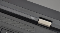 Lenovo ThinkPad P50 - zawias