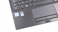 Toshiba Portege A30-C - gładzik i skaner linii papilarnych