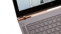 HP Spectre Pro 13 G1 - zawias i włącznik systemu