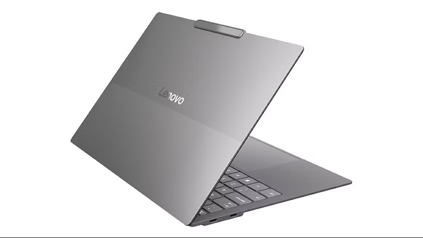 Lenovo Project AeroBlade_02 - lab-kuzniewski.pl - Testy laptopów, recenzje i porównania Silver Lenovo laptop partially open, angled to show the keyboard against a white background