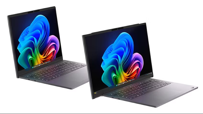 Lenovo ThinkBook Project Swan_02 - lab-kuzniewski.pl - Testy laptopów, recenzje i porównania Two Lenovo ThinkPad laptops are open and angled, displaying vibrant abstract wallpaper on their screens on a white background.